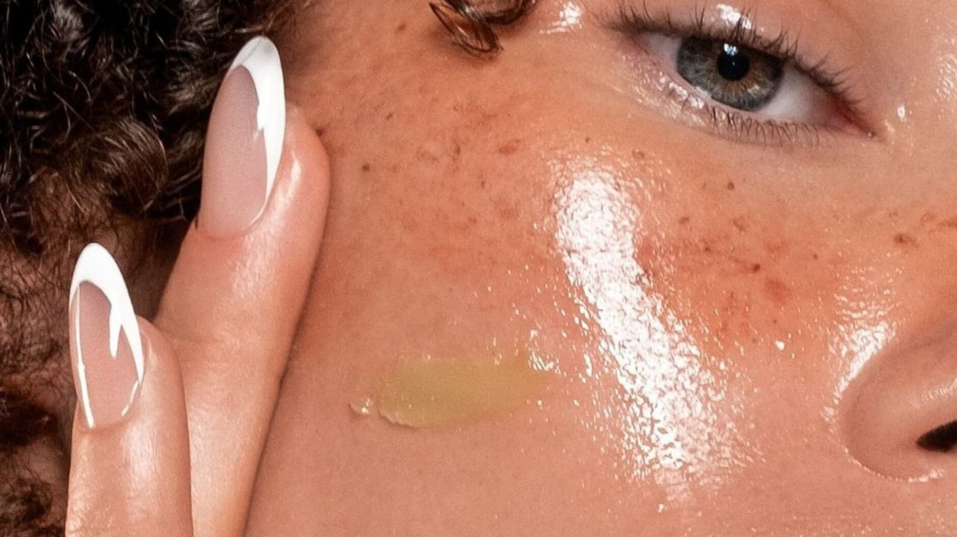Anfisa Ân-Balm Radiant Hydra-Balm with 21 botanicals and 86 antioxidants for intense hydration and glow in Canada