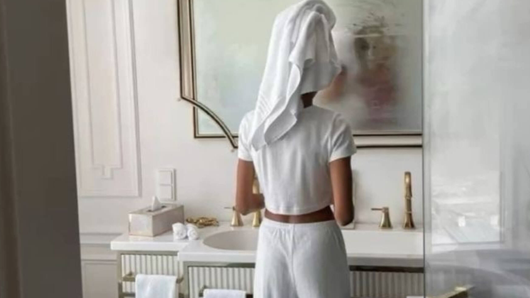 Face Club - Skincare as self-care concept showing how a skincare routine can enhance mental well-being and reduce stress.