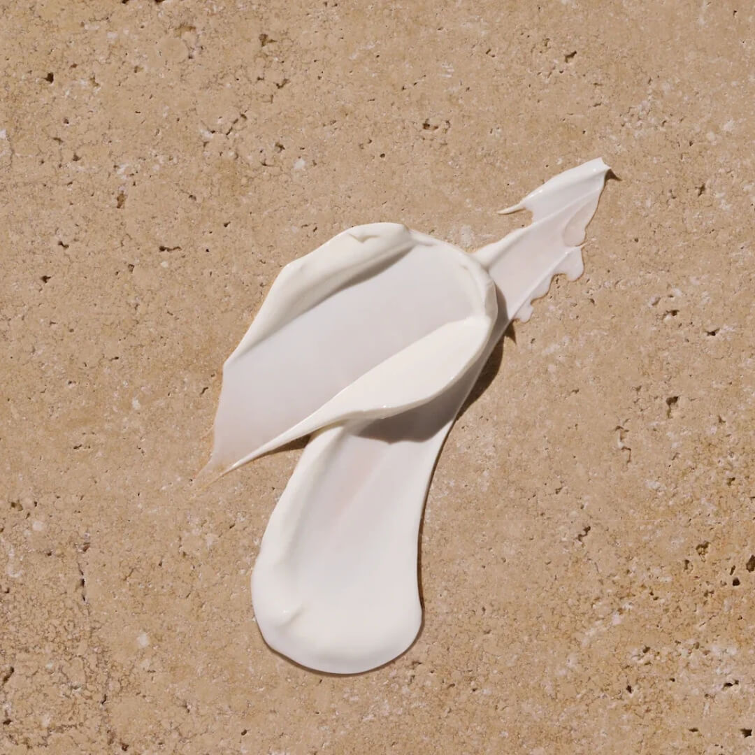 OMAD Miracle Balm with TCM-inspired formula for deep hydration and refined complexion.