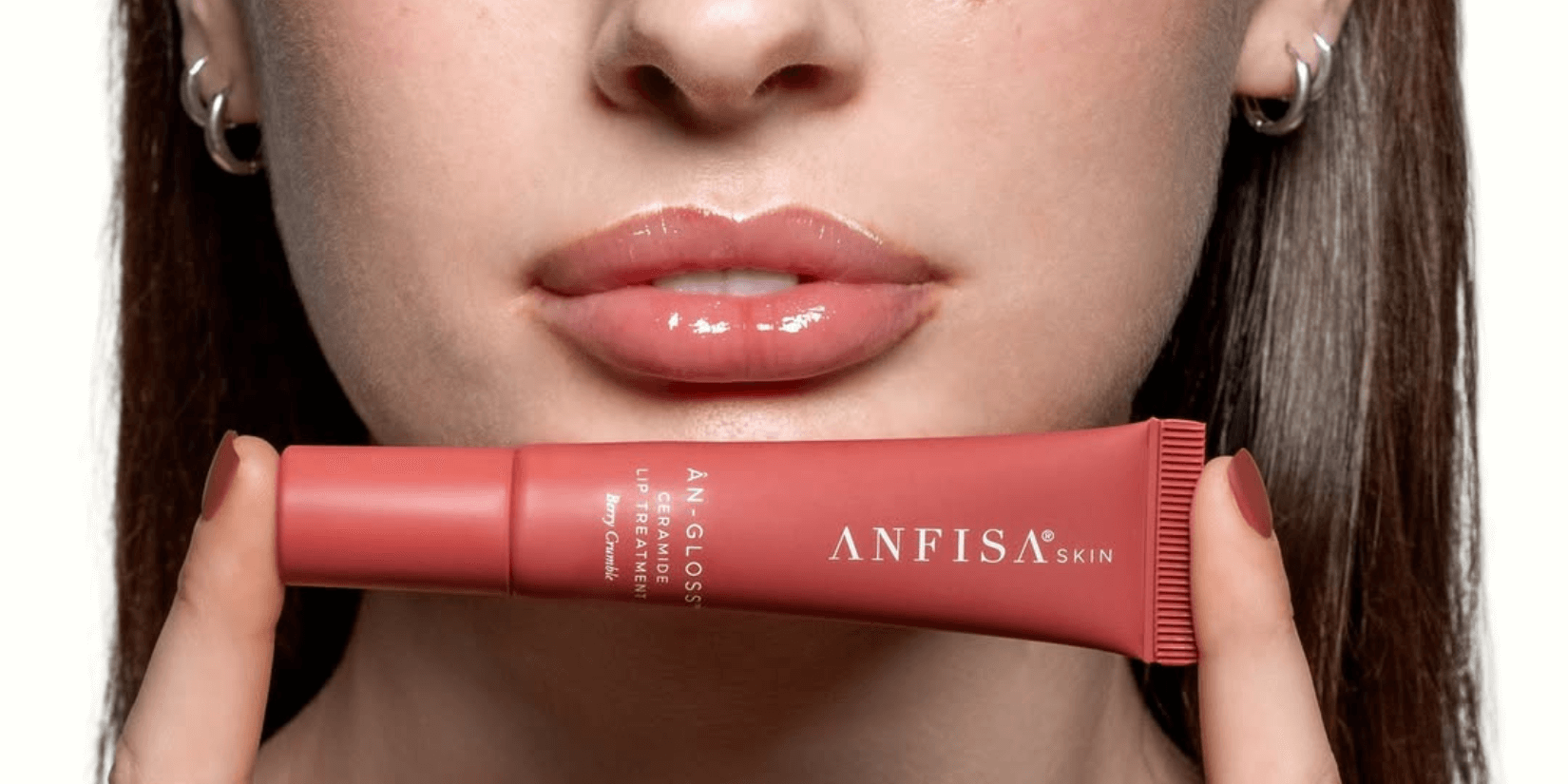 Discover the Ân-Gloss Ceramide Lip Treatment in New Berry Crumble Tint