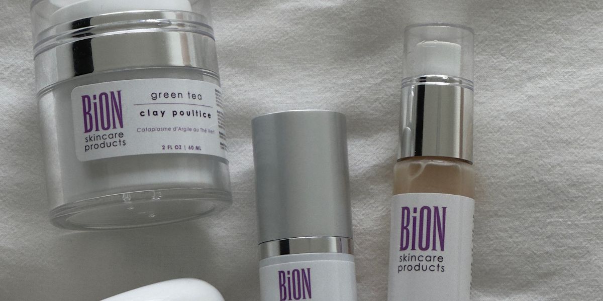 Acne Spot Treatment: BiON Green Tea Clay Poultice