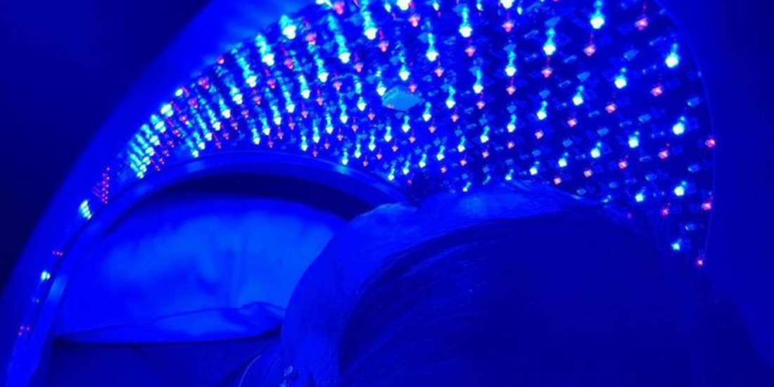 Benefits of Blue Light Therapy: A Comprehensive Guide