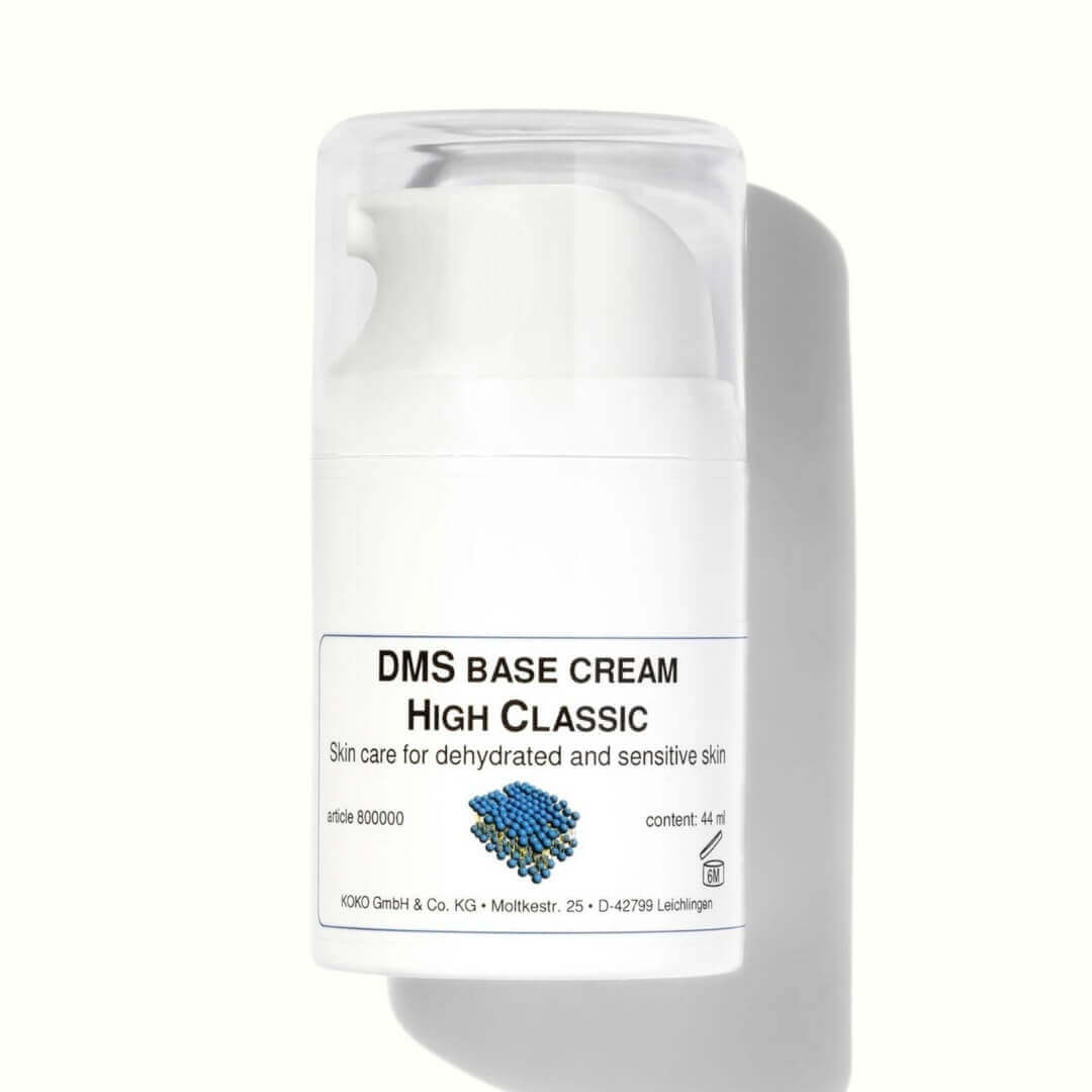 Achieve supercharged results with our customizable moisturizer, available through consultation only, where our skin experts analyze your unique needs to create a product tailored just for you using a luxurious DMS® base cream and a selection of 39 active ingredients.